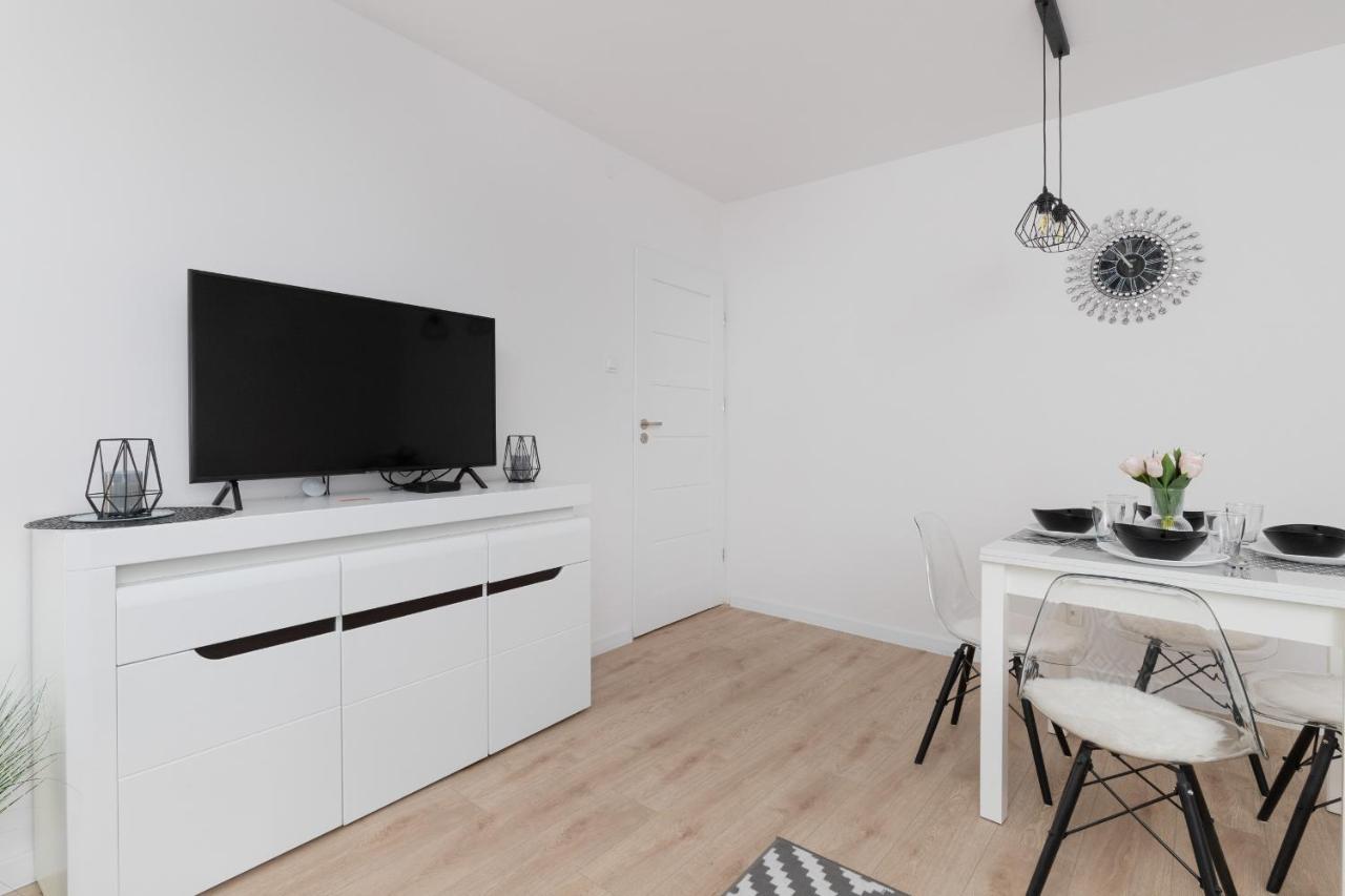 Family With Balcony Warszawska By Renters Apartment